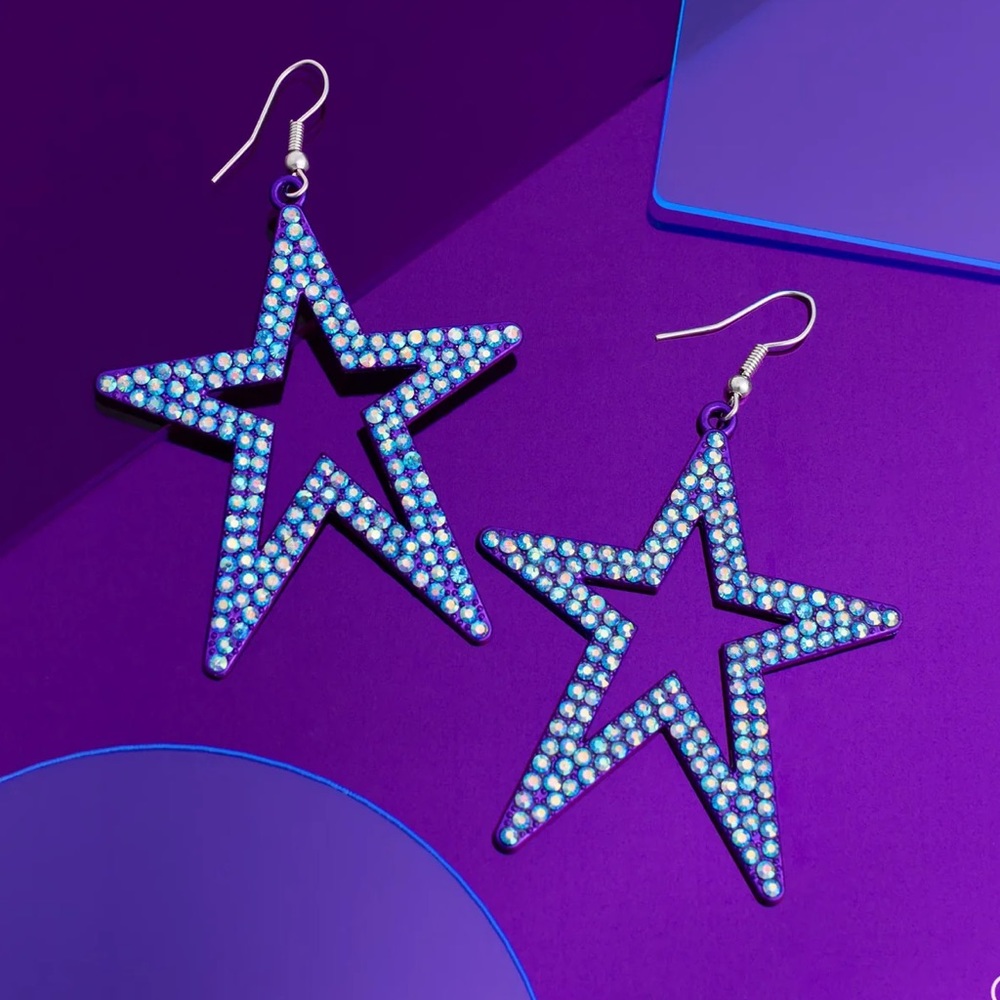 Blue iridescent star earrings